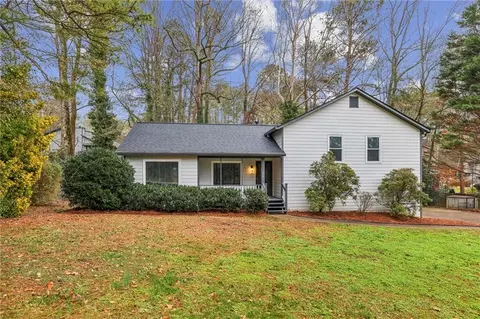 1076 Blackwell Rd, Marietta, GA 30066