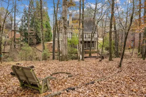 Exterior - 8291 Fairway Dr, Covington, GA 30014 photo 9 of 12