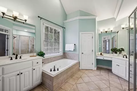 Bath - 8291 Fairway Dr, Covington, GA 30014 photo 1 of 7