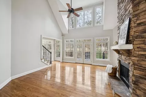 Living - 8291 Fairway Dr, Covington, GA 30014 photo 5 of 8