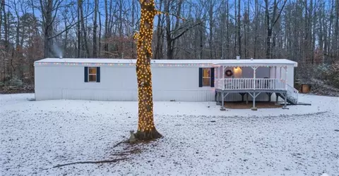 75 Melody Ln, Dahlonega, GA 30533