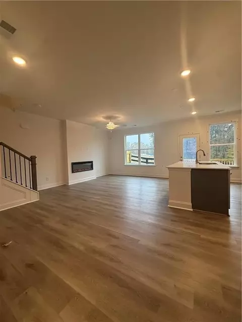 874 Porter Ridge Ln, Decatur, GA 30032