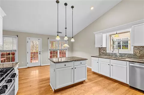 3360 Ennfield Ln, Duluth, GA 30096 photo 3