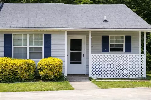 8501 Westchester Dr, Douglasville, GA 30134
