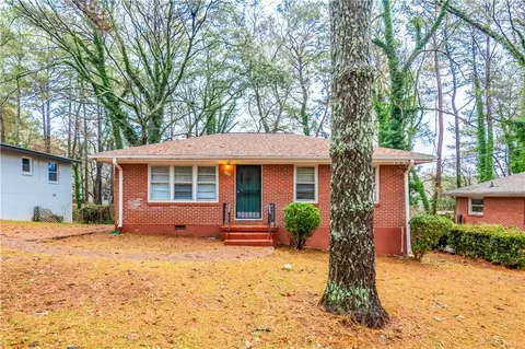 2288 Polar Rock Ave SW, Atlanta, GA 30315
