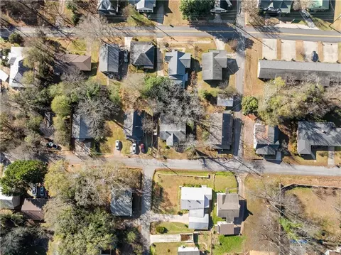View/Area - 84 Park St, Toccoa, GA 30577 photo 1 of 4