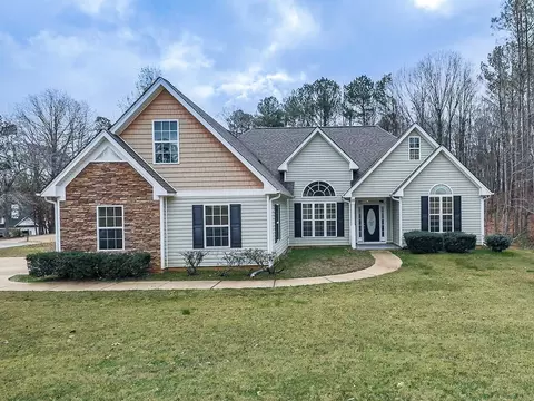 10 Saddle Wood Ct, Dallas, GA 30157