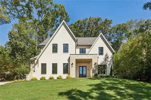 3756 Donaldson Dr, Atlanta, GA 30341