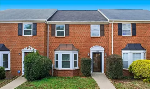1567 Paces Ferry North Dr SE, Smyrna, GA 30080