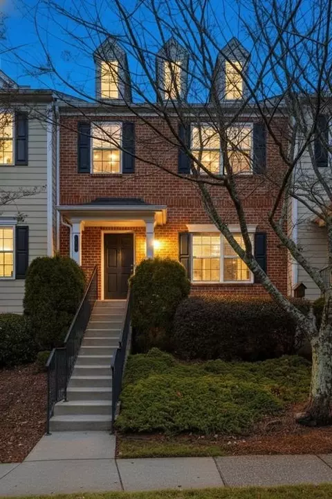 704 Breeze Ln, Woodstock, GA 30188