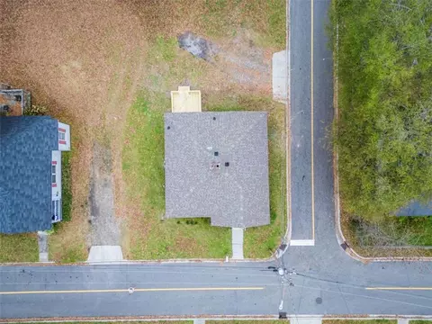 View/Area - 126 6th St, Monroe, GA 30655 photo 2 of 3