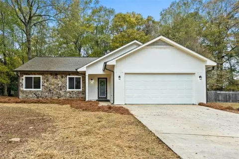 416 Rockaway Rd, Senoia, GA 30276