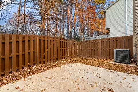 Exterior - 3844 Augustine Pl, Rex, GA 30273 photo 3 of 4