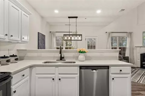 Kitchen - 3844 Augustine Pl, Rex, GA 30273 photo 2 of 2