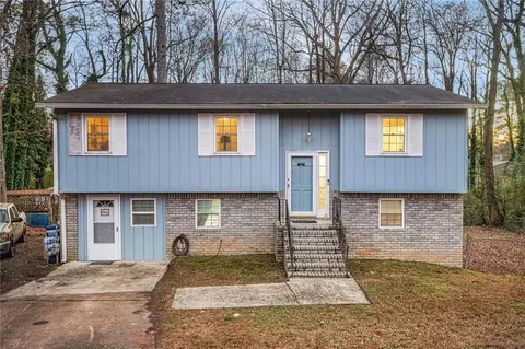 394 Burr Oak Ct, Lawrenceville, GA 30046