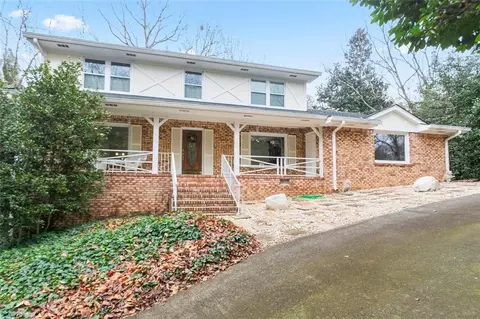 5037 Heatherdale Ln, Atlanta, GA 30360