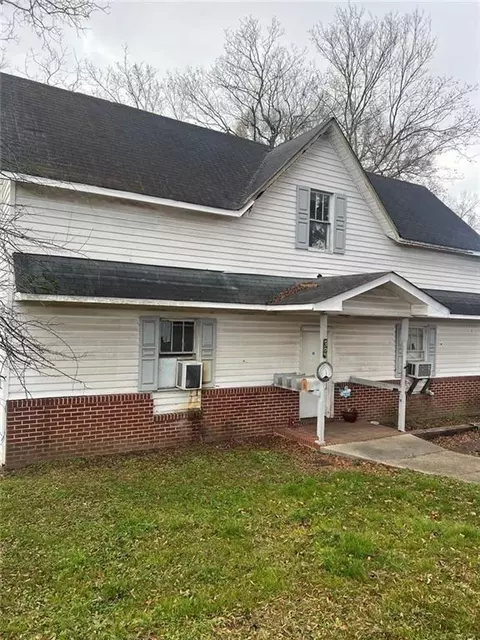 304 S Cherokee St, La Fayette, GA 30728