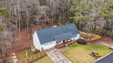 1394 Maple Dr, Lilburn, GA 30047