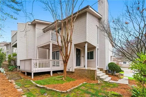 4082 Audubon Dr, Marietta, GA 30068