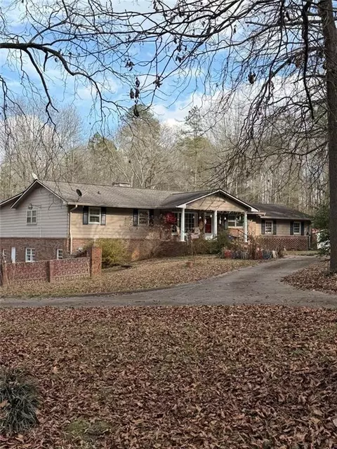 329 Riverbend Dr, Royston, GA 30662