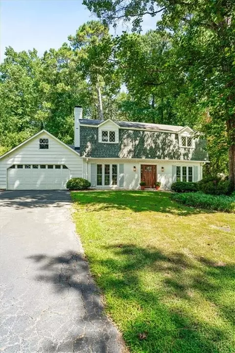 5371 Tall Oak Dr, Marietta, GA 30068
