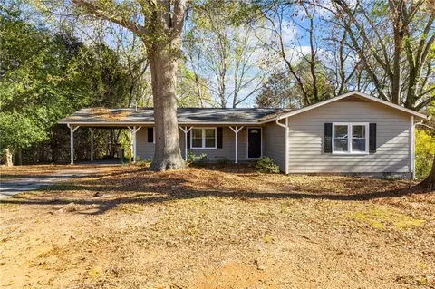 5287 Maple Valley Rd SW, Mableton, GA 30126