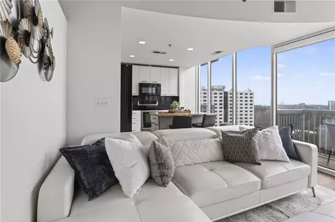 3324 Peachtree Rd NE #1312, Atlanta, GA 30326