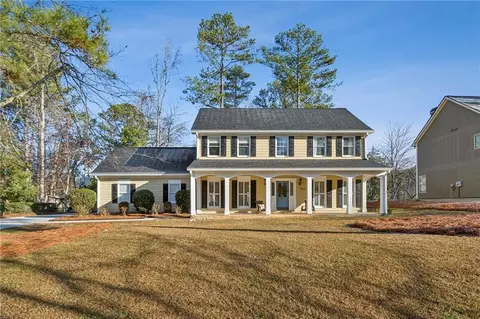 5260 Oglethorpe Ct, Powder Springs, GA 30127