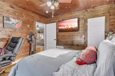 Bedroom - 4106 Hwy 29 S, Colbert, GA 30628 photo 5 of 5