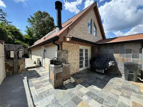940 Bobcat Ct SE, Marietta, GA 30067