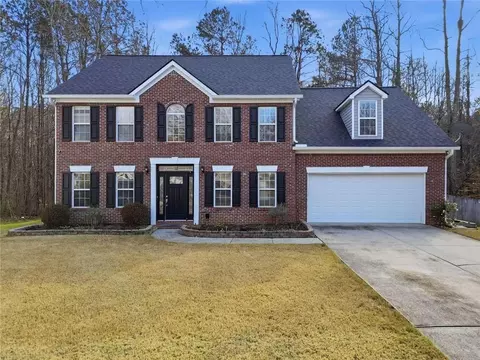 2748 Links Overlook Dr, Dacula, GA 30019