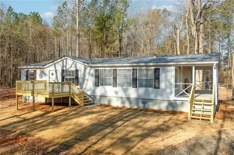 5609 Ashland Farm Rd SW, Oxford, GA 30054