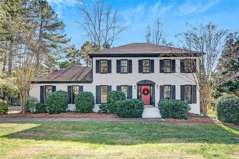 1494 Oak Springs Dr, Marietta, GA 30066