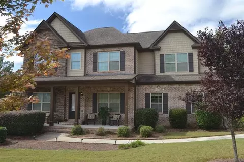 522 Thomas Dr, Loganville, GA 30052
