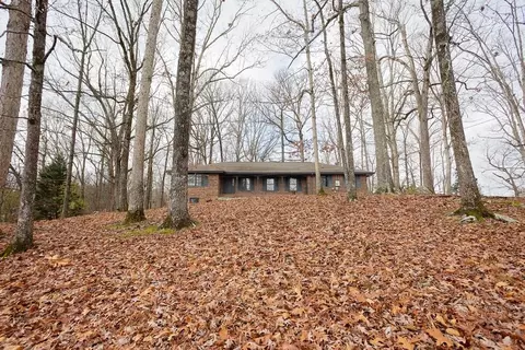 1460 Hillcrest Dr, Sugar Hill, GA 30518