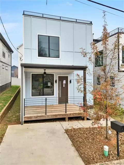 569 Middle St SW, Atlanta, GA 30310