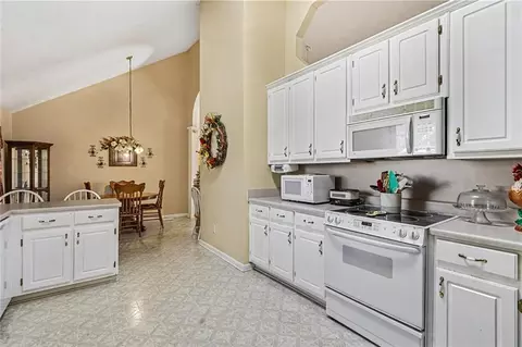 Kitchen - 1684 Lovejoy Rd, Hampton, GA 30228 photo 2 of 3