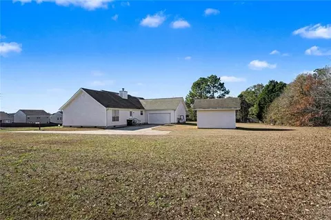 Exterior - 1684 Lovejoy Rd, Hampton, GA 30228 photo 12 of 12