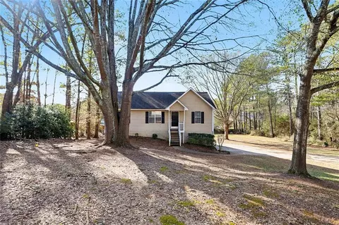 33 Peach Forest Pl, Douglasville, GA 30134