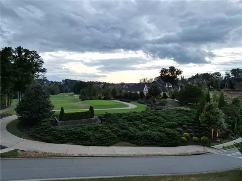16011 Manor Club Dr, Alpharetta, GA 30004