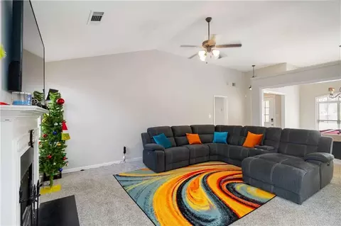 101 River View Ct, Hampton, GA 30228 photo 8