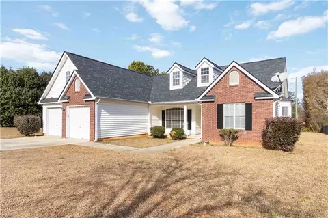 101 River View Ct, Hampton, GA 30228 photo 3