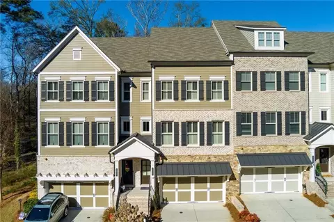 815 Paden St, Woodstock, GA 30188