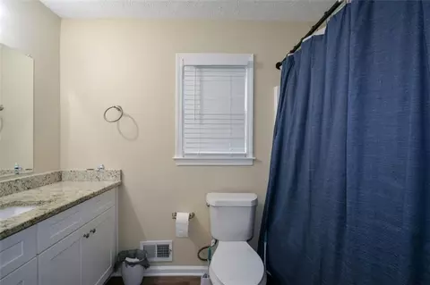 Bath - 2895 Fairview Rd, Covington, GA 30016 photo 1 of 3
