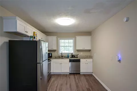 Kitchen - 2895 Fairview Rd, Covington, GA 30016 photo 1 of 2
