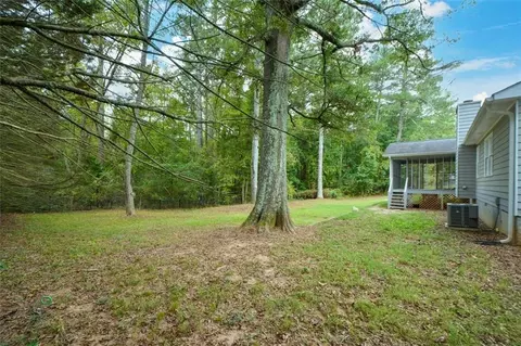 Exterior - 2895 Fairview Rd, Covington, GA 30016 photo 8 of 12