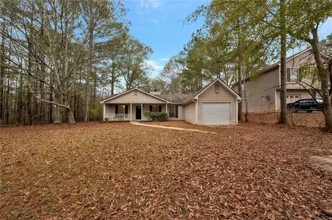 7907 Taylor Cir, Riverdale, GA 30274
