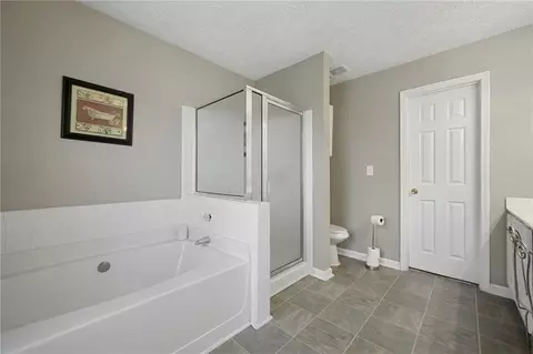 Bath - 4124 Spring Cove Dr, Duluth, GA 30097 photo 2 of 3