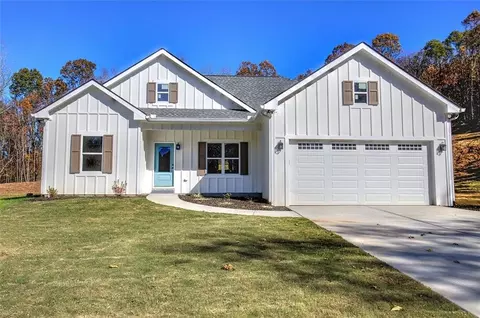 443 Road 3 South SW, Cartersville, GA 30120