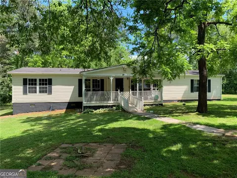 6675 Millwood Rd, Cumming, GA 30041